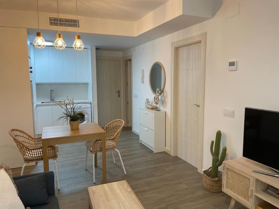 Lovely Beach Apartment 린콘데라빅토리아 외부 사진